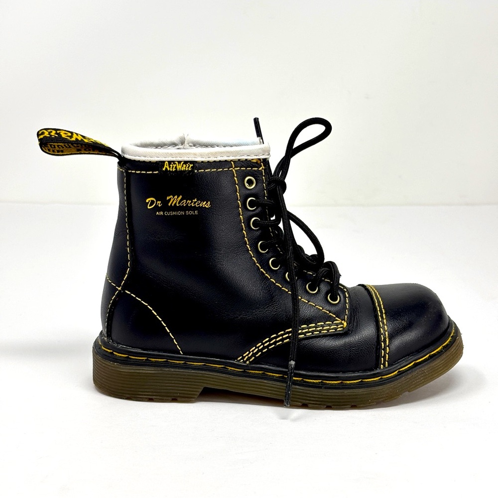 DR. MARTENS Black Buster 8-Eye Kids Leather Combat Boots